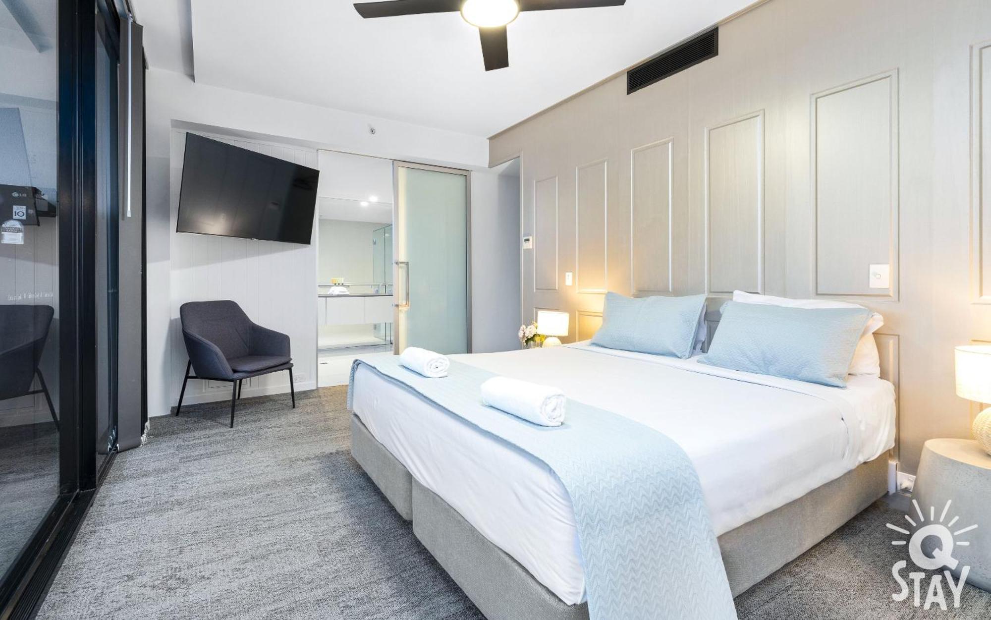 Circle On Cavill Surfers Paradise Mid Week Madness Deal - Q Stay Guldkusten Exteriör bild