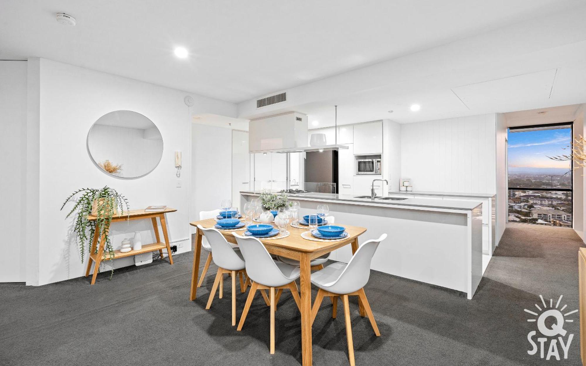 Circle On Cavill Surfers Paradise Mid Week Madness Deal - Q Stay Guldkusten Exteriör bild
