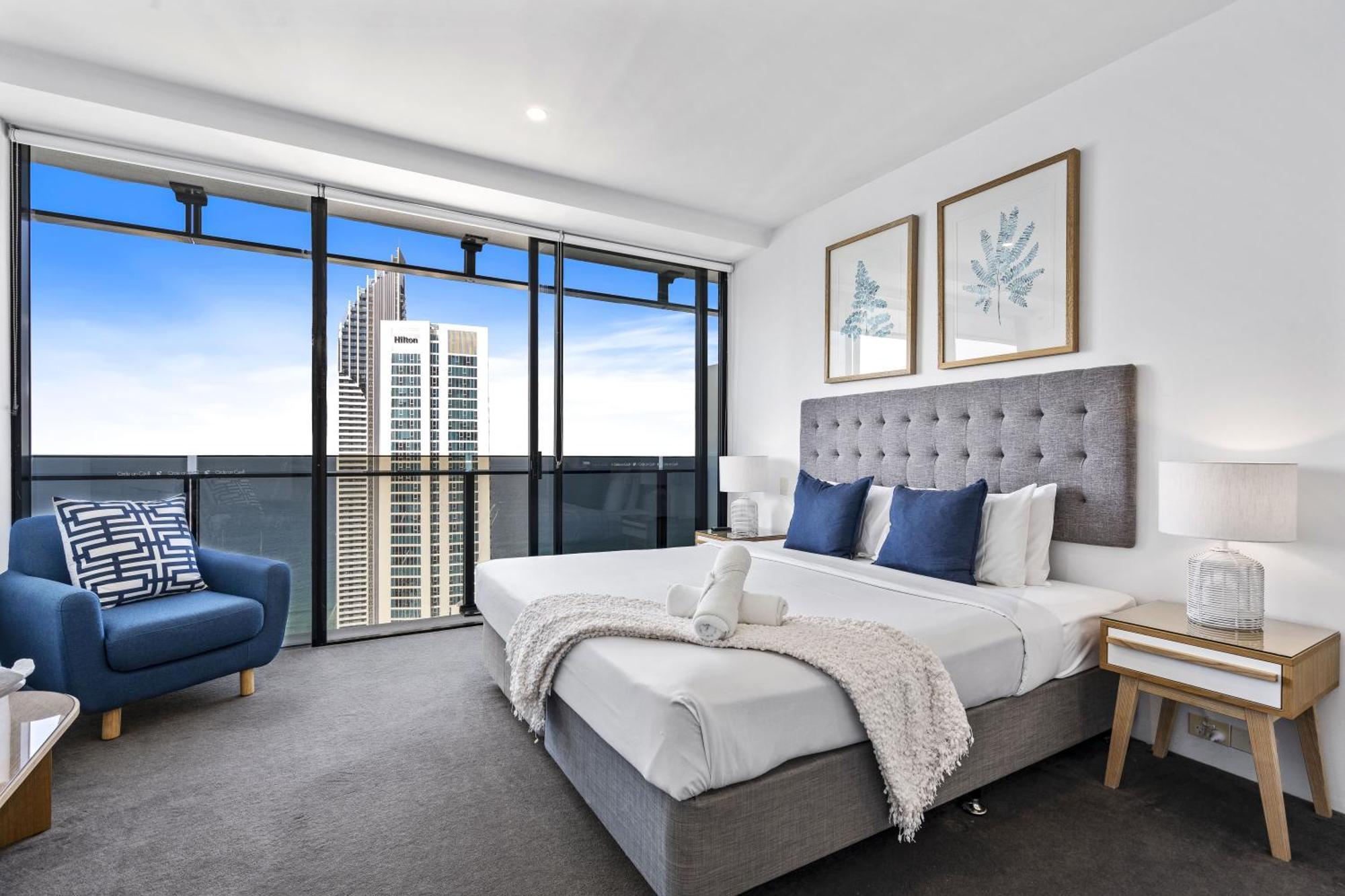 Circle On Cavill Surfers Paradise Mid Week Madness Deal - Q Stay Guldkusten Exteriör bild